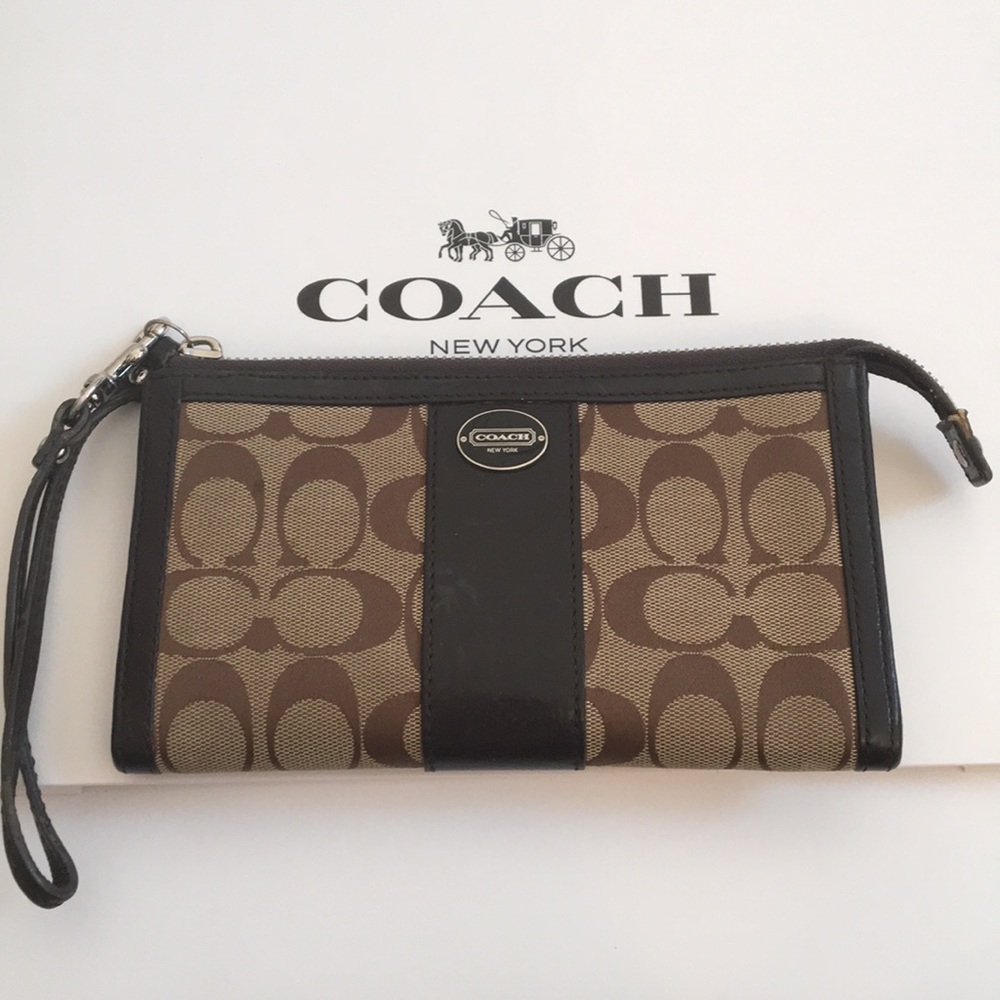 Coach wallet